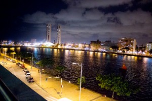 Recife à noite